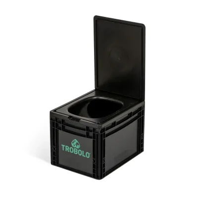 Mobile Trenntoilette TROBOLO BilaBox im kompakten schwarzen, Frontansicht