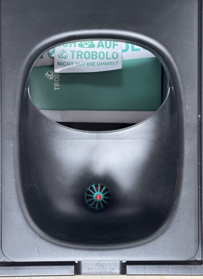 TROBOLO BilaBox Trenneinsatz Blick in das Innere der Toilette